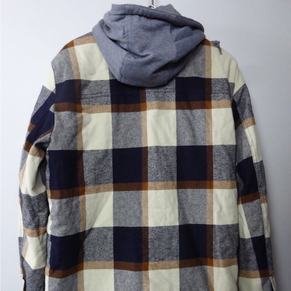 Levi’s Hooded Plaid Twill Jacket w Faux Fur Sherpa Lining Coat NWT - Picture 10 of 10